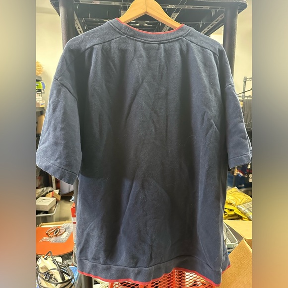 Older Nike Shirt - Picture 5 of 5